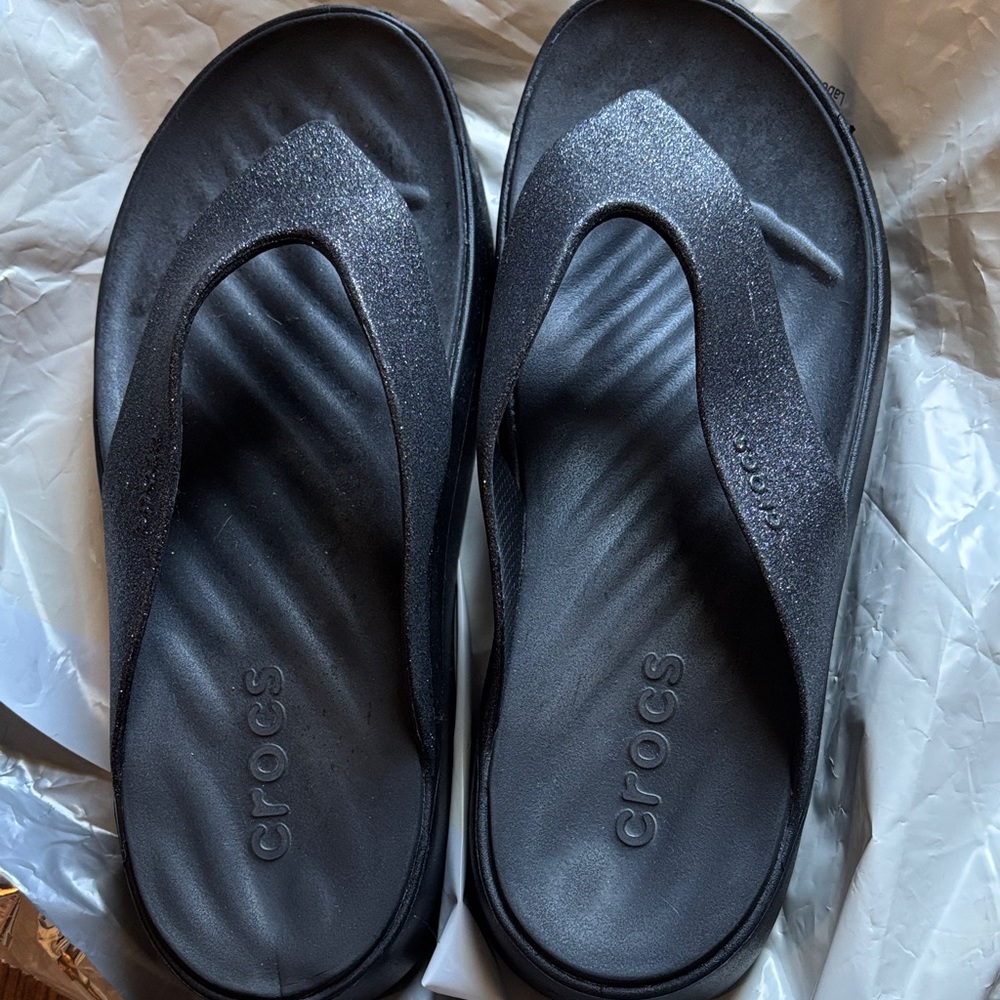 CROCS Black Glitter Thong Sandals